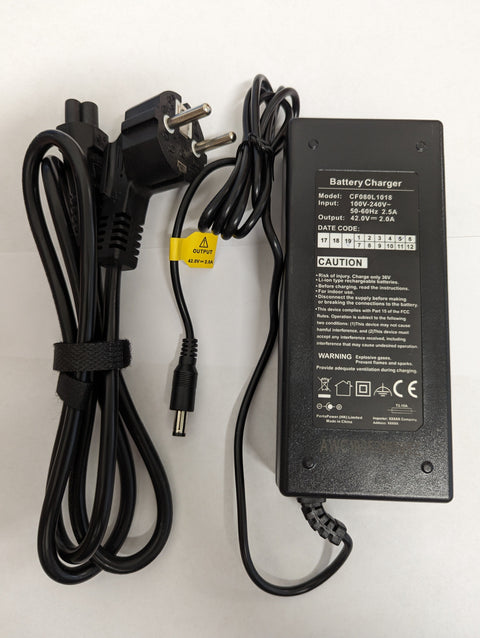 Ładowarka CF080L1018 42V/2A